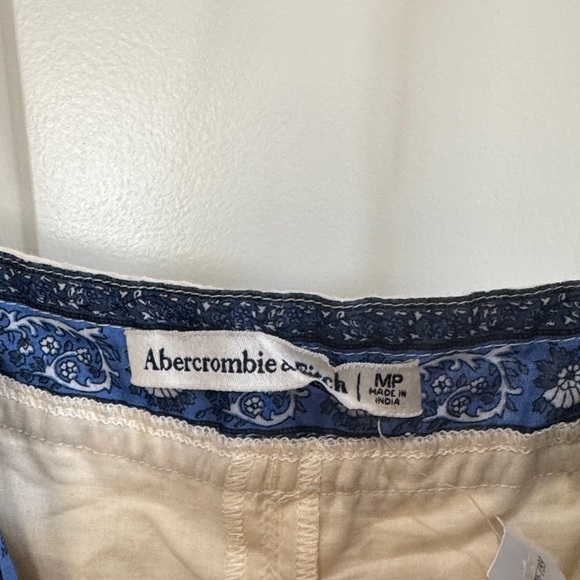 NWT Abercrombie & Fitch Blue and Cream Mini Dress / G27 - Picture 3 of 7